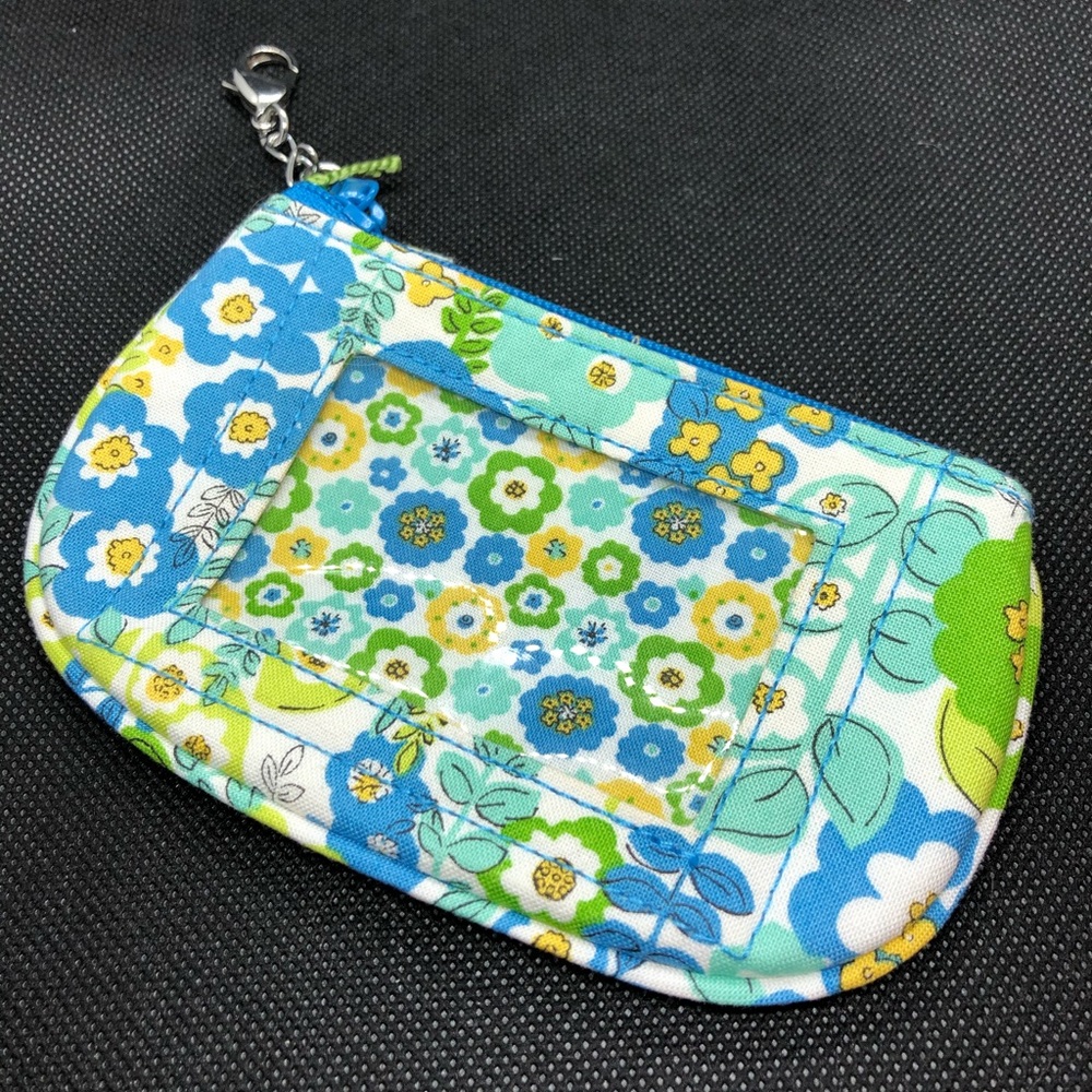 💕 3 for $15 💕 Vera Bradley clip zip ID